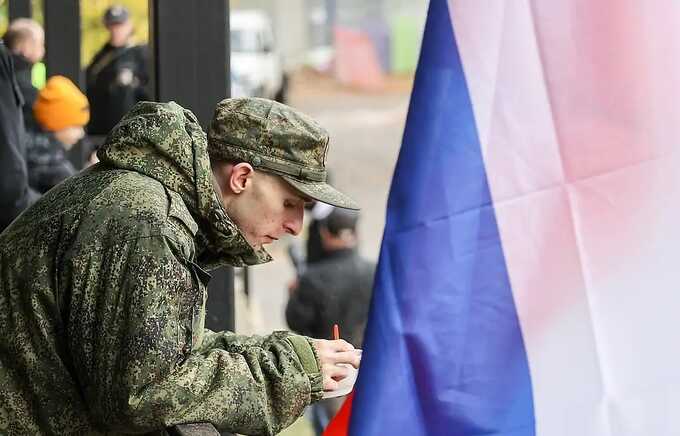 В Госдуме призвали увеличить срок службы в армии